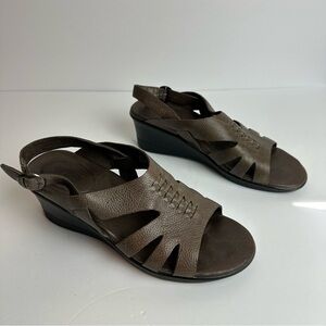 Keen Elizabeth Wedge Sandals Women's Size 7.5 Shoes Brown Outdoor Leather